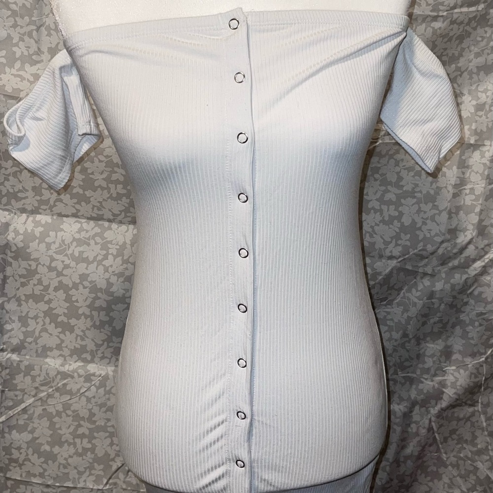 Women’s white button up dress